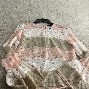 Womans lace top with flared sleeves